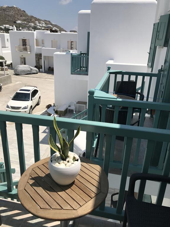Yanna Asteri Suites Орнос Екстер'єр фото
