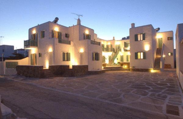 Yanna Asteri Suites Орнос Екстер'єр фото